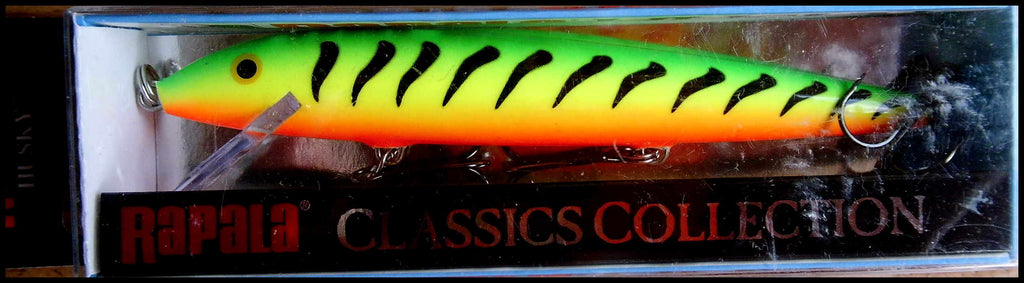 Vintage Husky Surfster Rainbow Fire Glass Eye Lure No. 7331 sold at auction  on 9th August