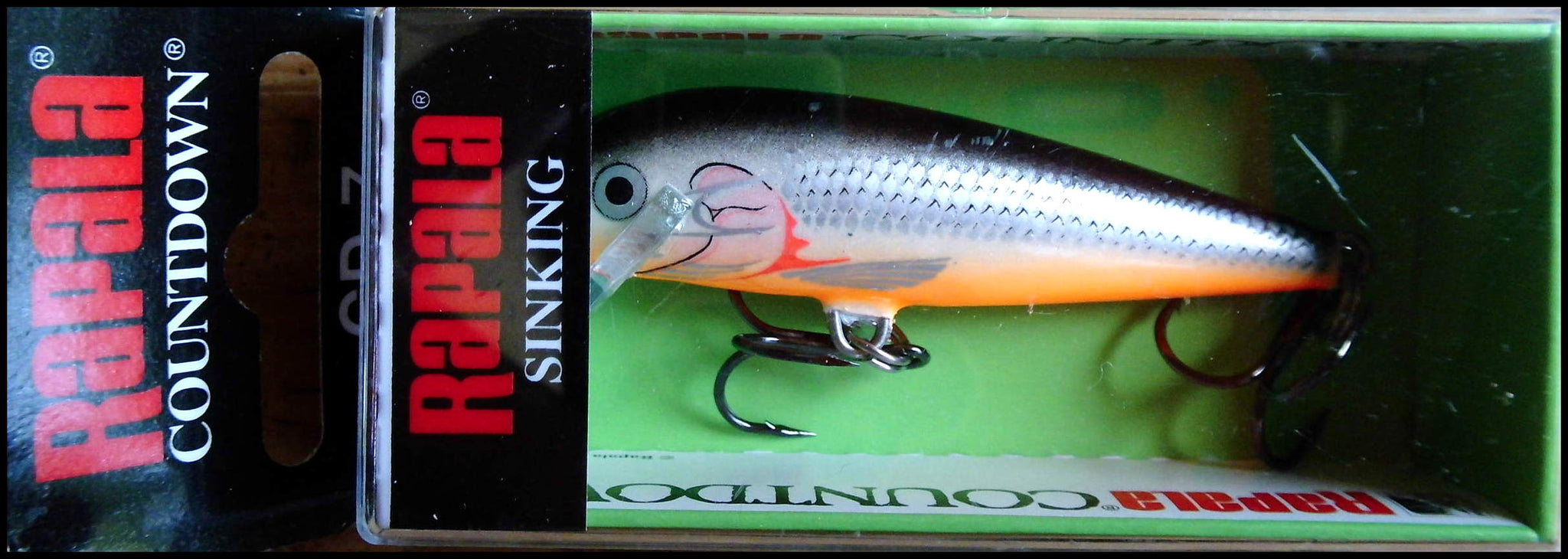 SUPER RARE RAPALA COUNTDOWN CD 7 cm SSH (Black Pearl) colour